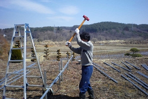 太陽光発電施設を設置した様子